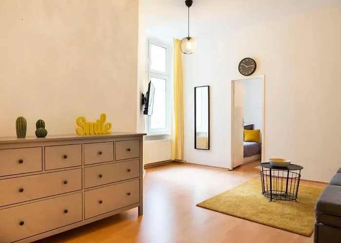 Apartamento Spacious Family At Mauerpark Selfcheckin Berlín