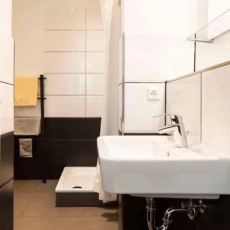 Lägenhet Spacious Family At Mauerpark Selfcheckin